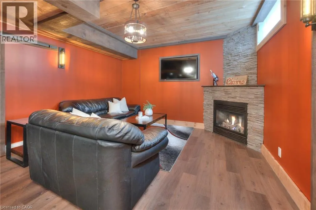 363 GOLF COURSE Road