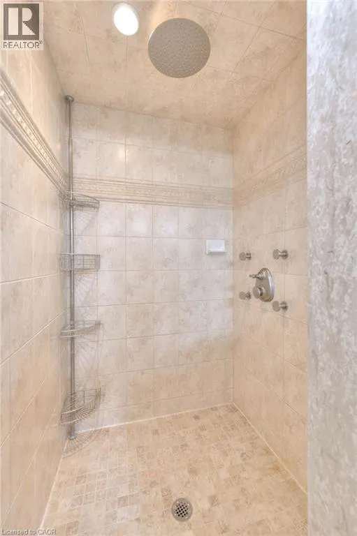 363 GOLF COURSE Road