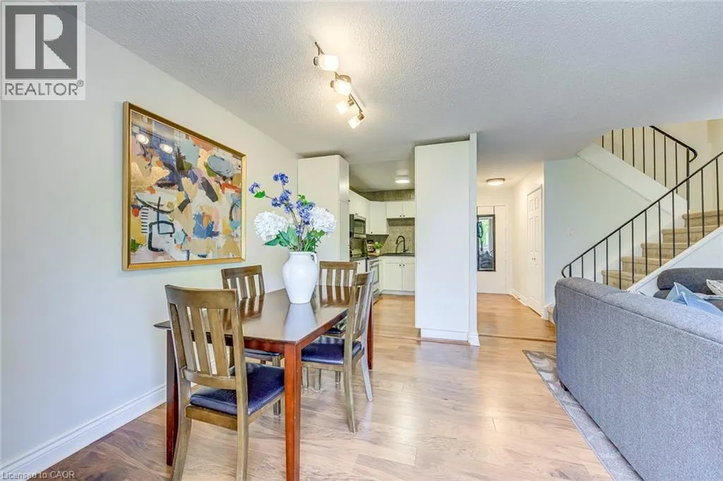 1008 FALGARWOOD Drive Unit# 2, #2