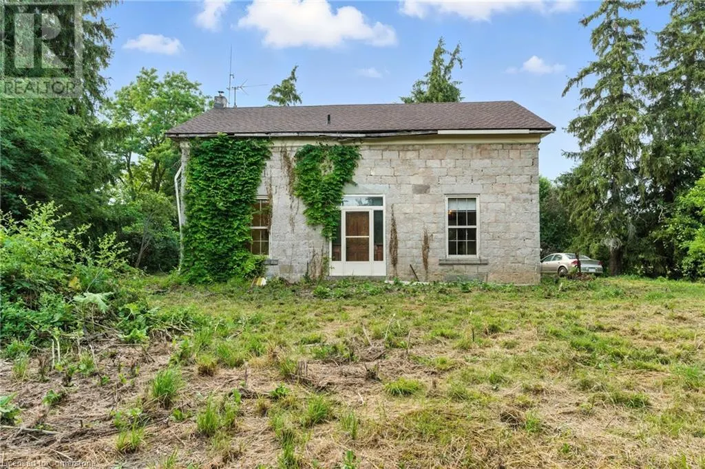 502 BUTTER Road W