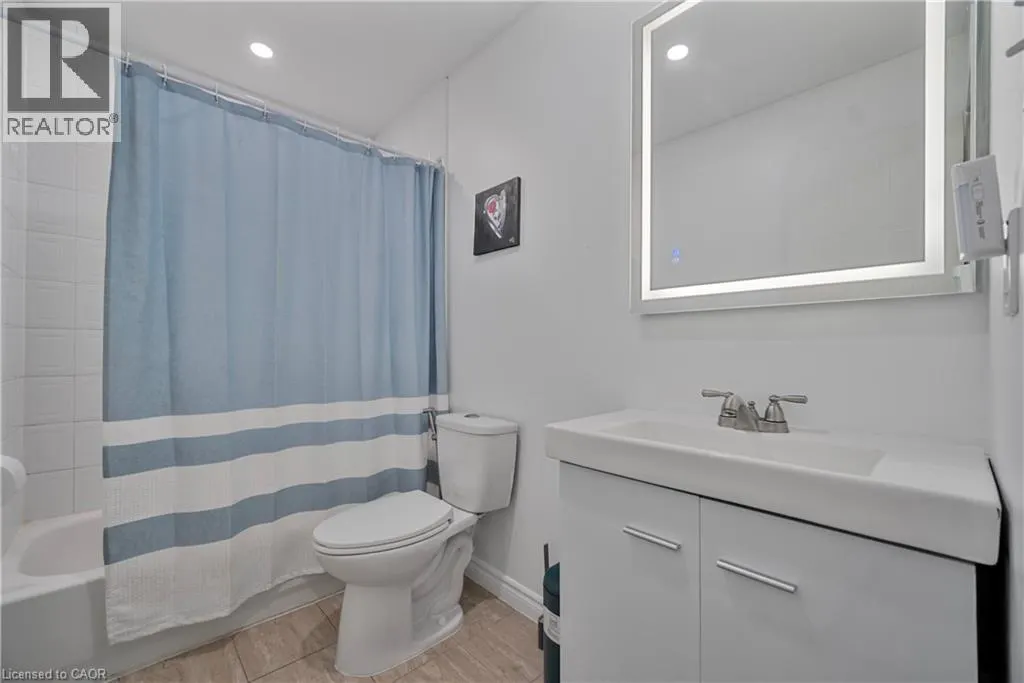 6 EULA WHITE Place