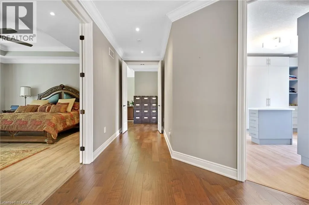 258 EDGEWATER Crescent Unit# 8, #8