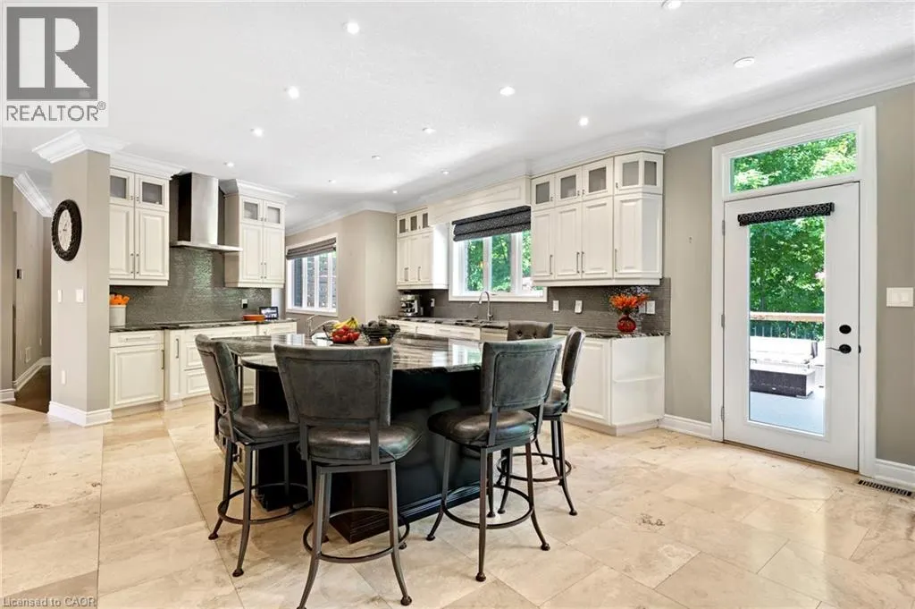 258 EDGEWATER Crescent Unit# 8, #8