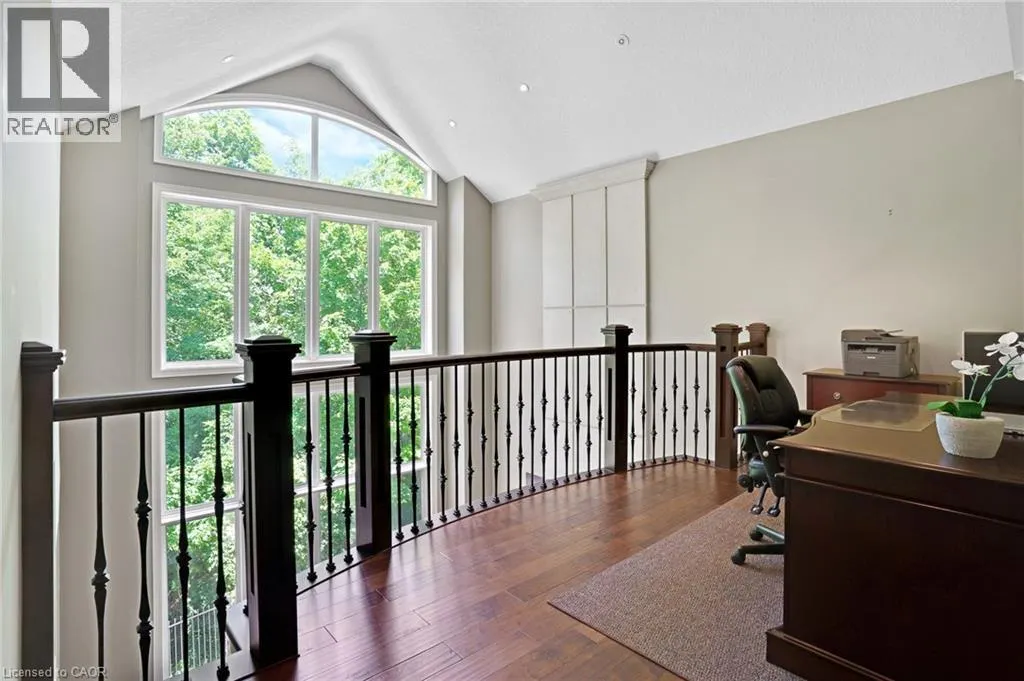 258 EDGEWATER Crescent Unit# 8, #8