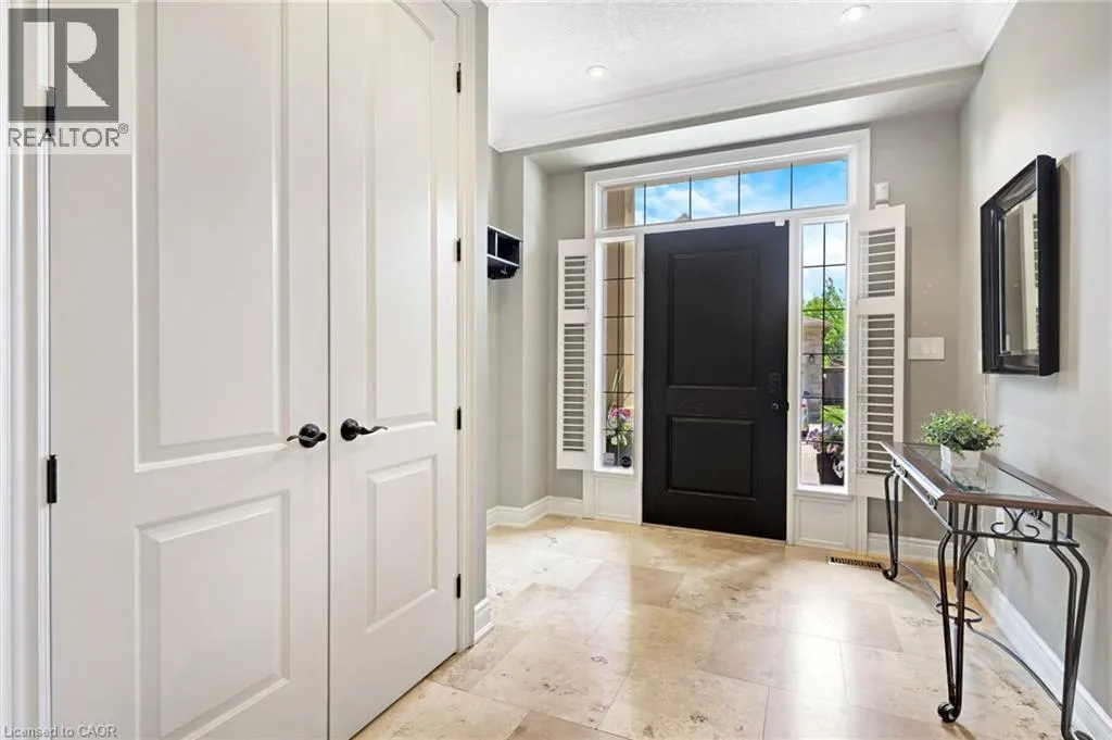 258 EDGEWATER Crescent Unit# 8, #8