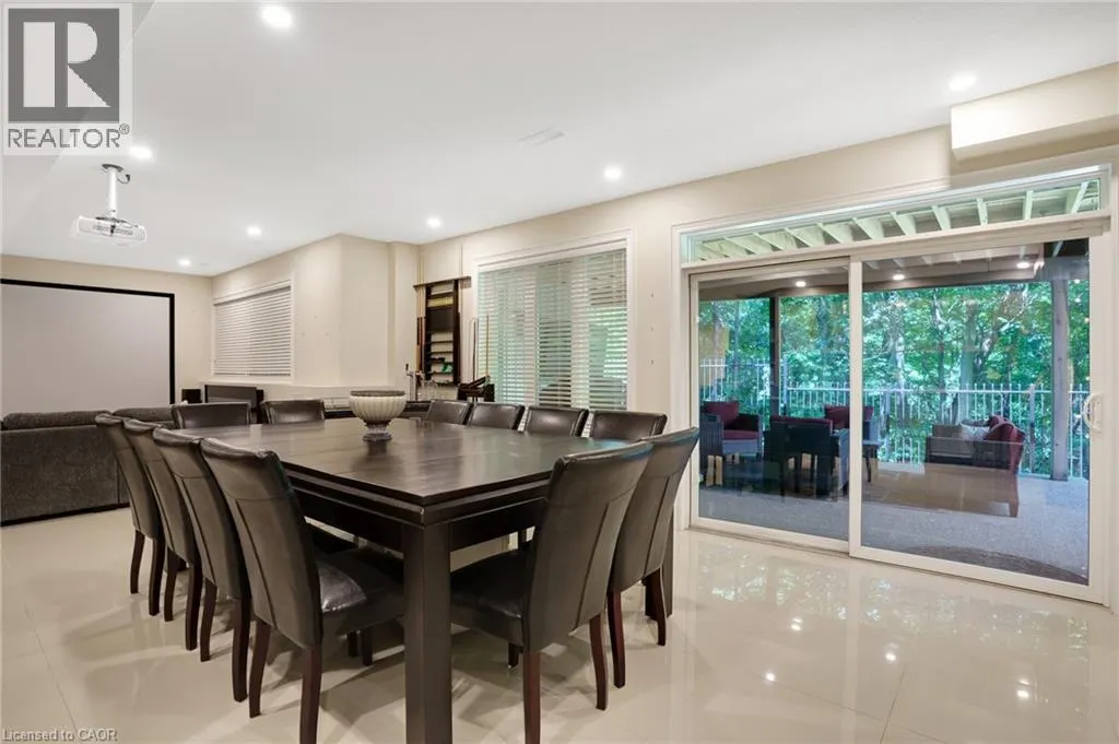 258 EDGEWATER Crescent Unit# 8, #8