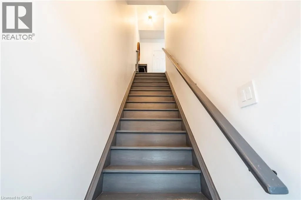 219 DUNDAS Street E Unit# 45, #45
