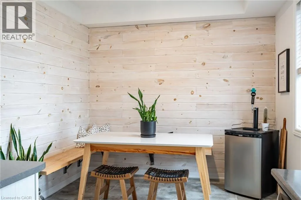 219 DUNDAS Street E Unit# 45, #45