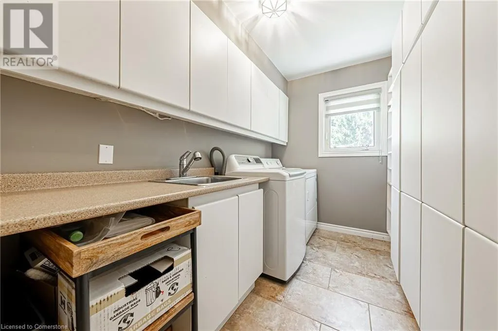 6 IRIS Court