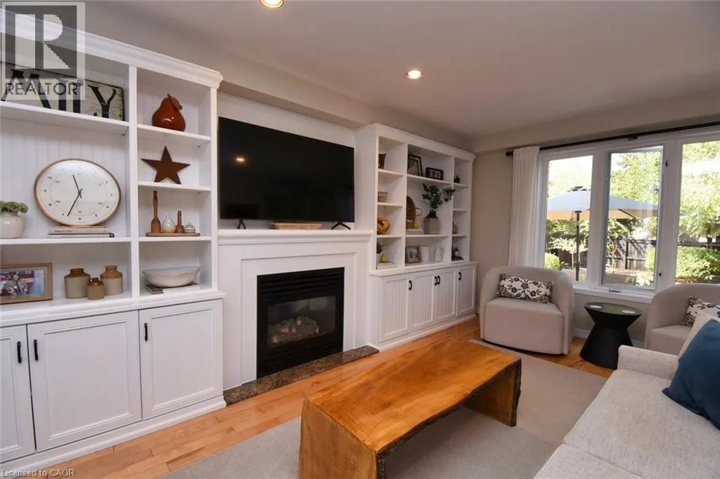 35 ERINGATE Drive