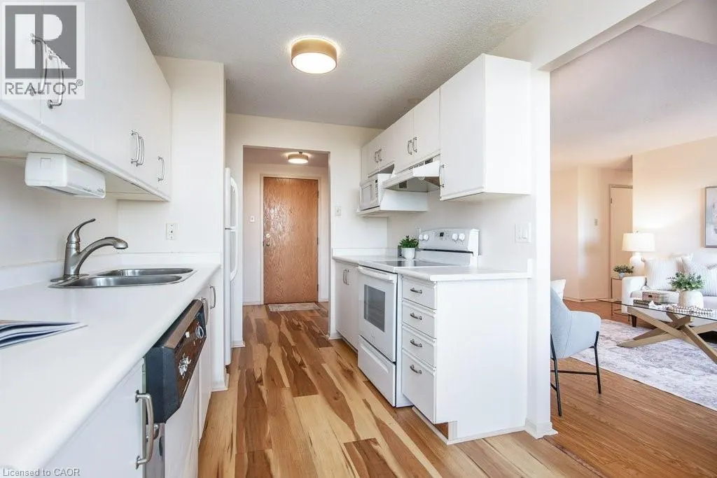 30 BLUE SPRINGS Drive Unit# 501, #501