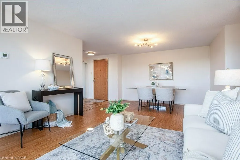 30 BLUE SPRINGS Drive Unit# 501, #501
