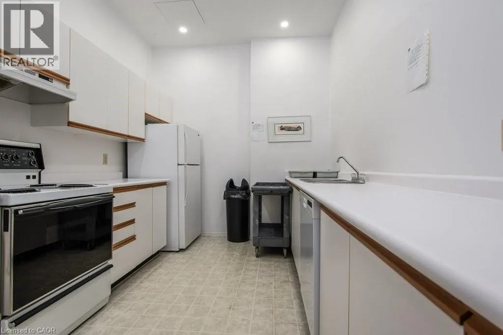 30 BLUE SPRINGS Drive Unit# 501, #501