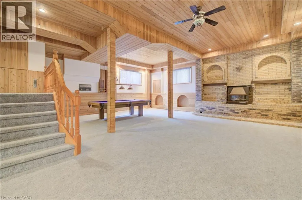 391 NORTHLAKE Drive