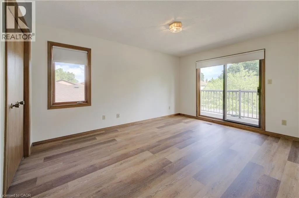 391 NORTHLAKE Drive