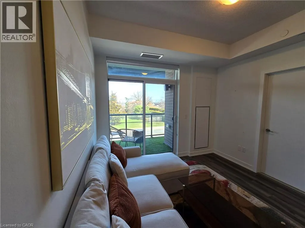 600 NORTH SERVICE Road Unit# 213, #213