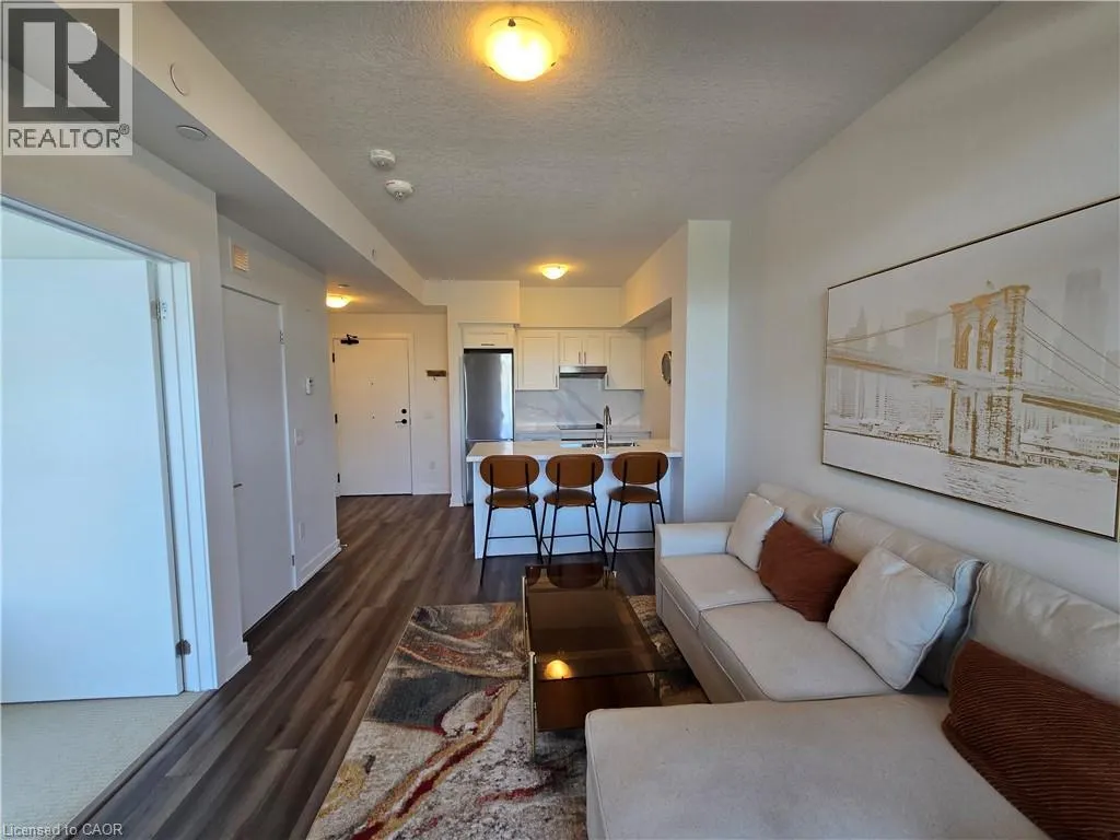 600 NORTH SERVICE Road Unit# 213, #213