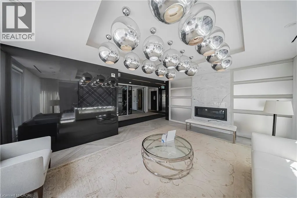 168 SABINA Drive Unit# 214, #214