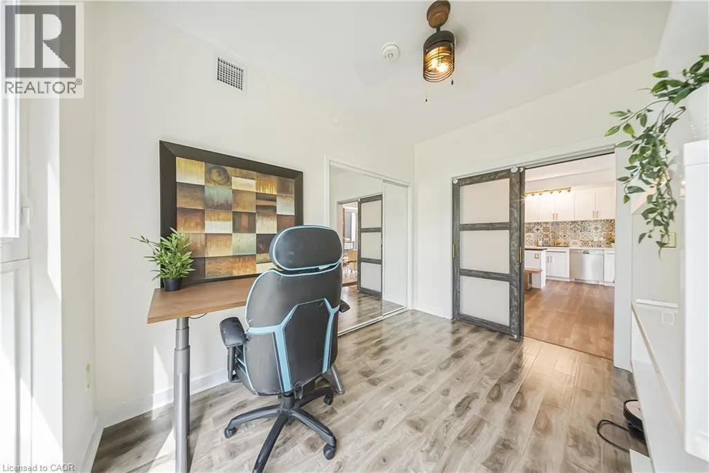 168 SABINA Drive Unit# 214, #214
