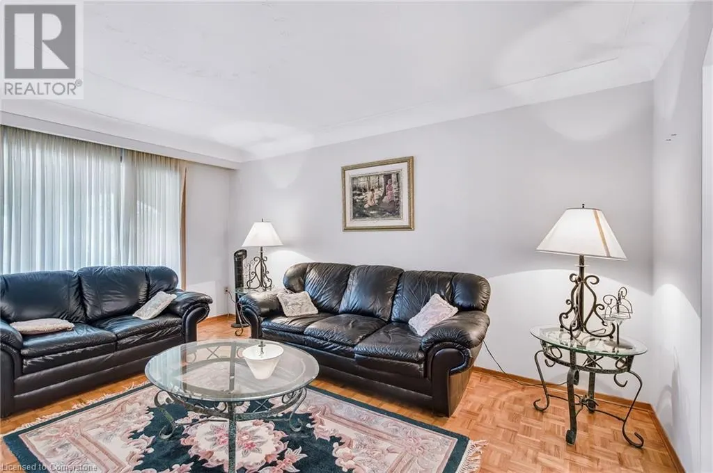 75 PRESIDENT Drive