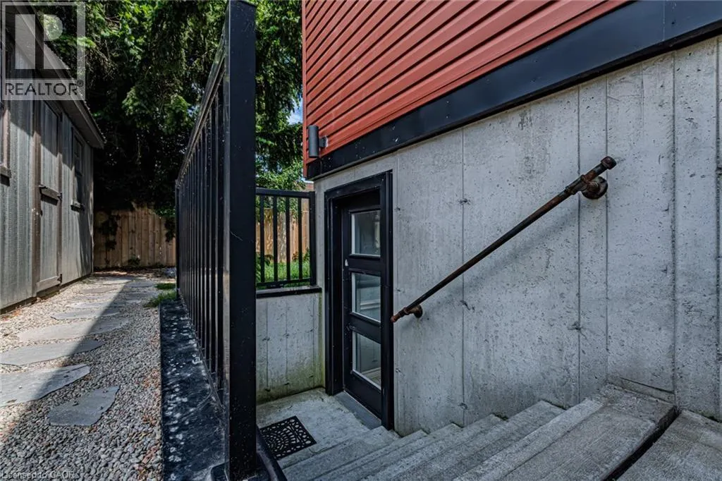 2017 ERIE STREET
