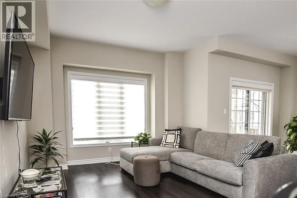 377 GLANCASTER Road Unit# 53, #53