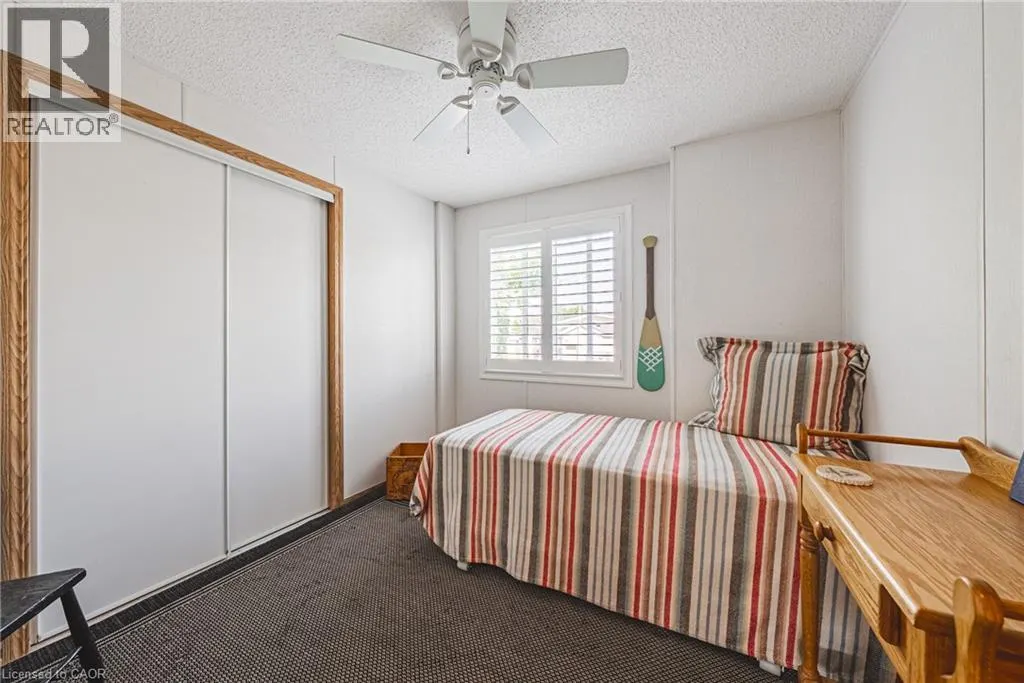 52 HEMLOCK CRS Private