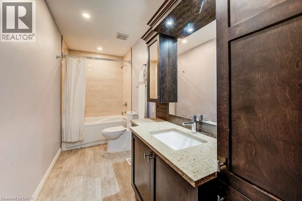 589 BEECHWOOD Drive Unit# 29, #29