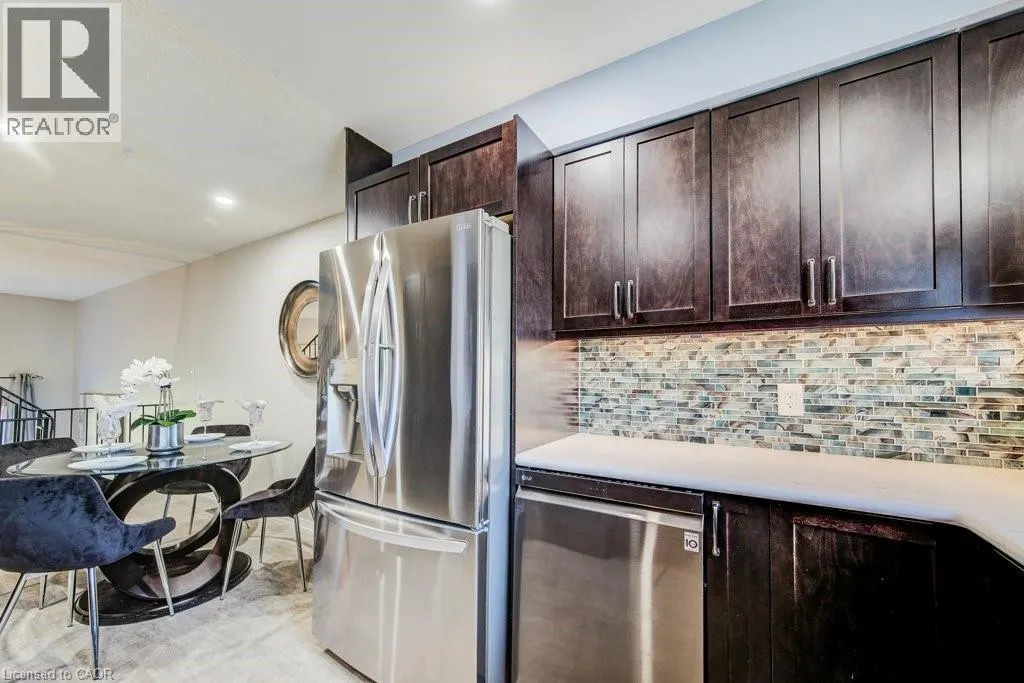 589 BEECHWOOD Drive Unit# 29, #29