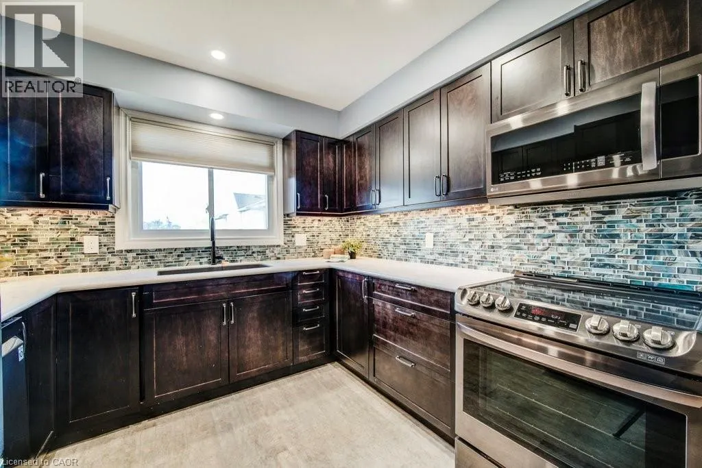 589 BEECHWOOD Drive Unit# 29, #29