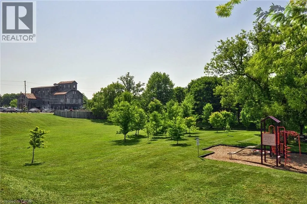 1206 QUEEN'S BUSH Road