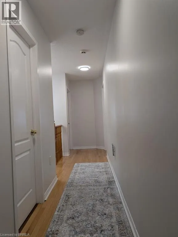 10 POLAR BEAR Place