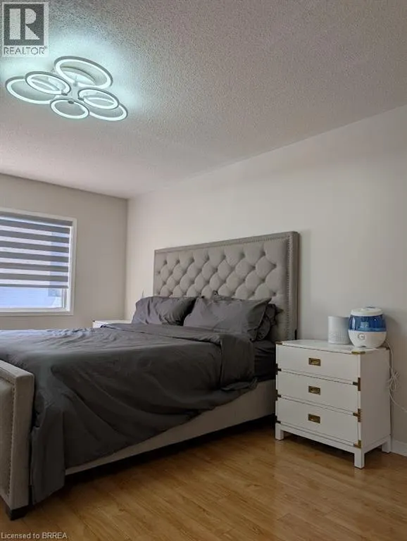 10 POLAR BEAR Place