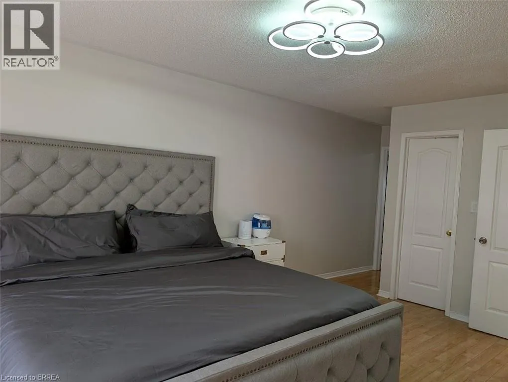 10 POLAR BEAR Place