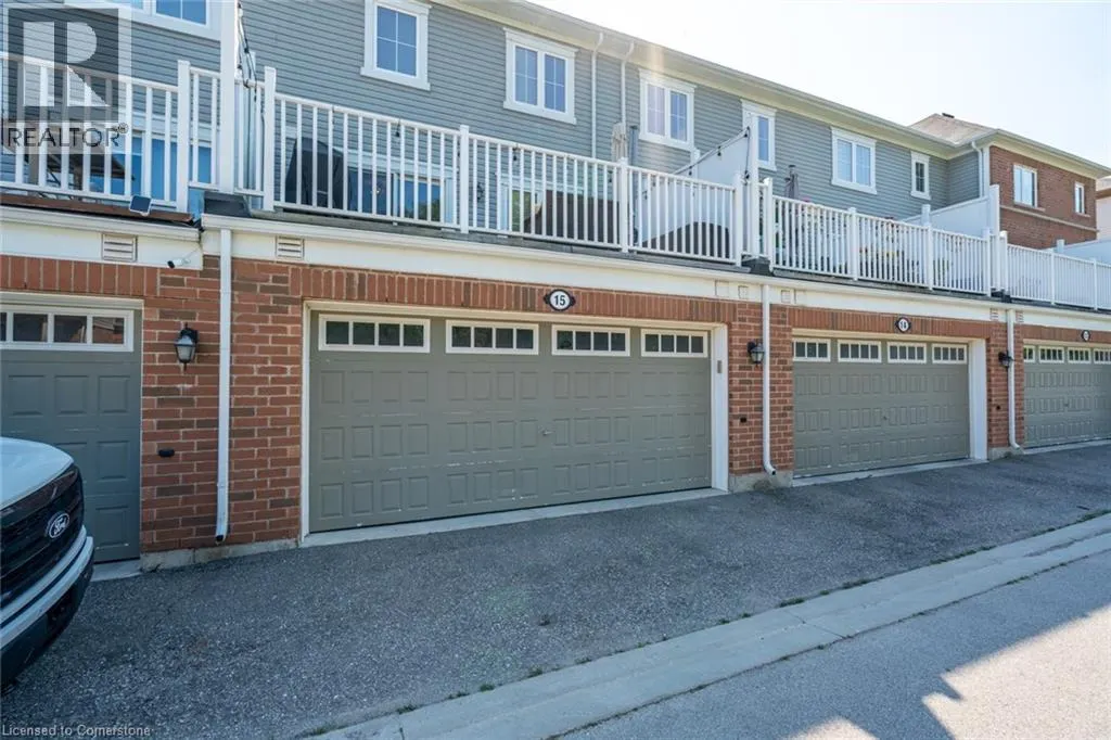 230 AVONSYDE Boulevard Unit# 15, #15