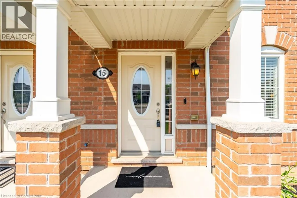 230 AVONSYDE Boulevard Unit# 15, #15