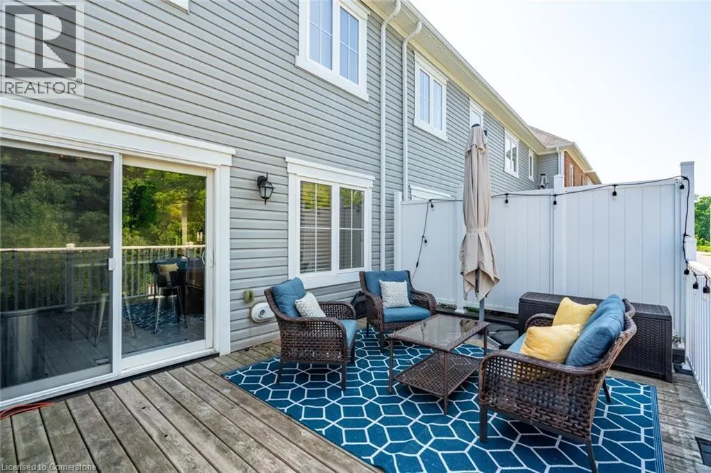 230 AVONSYDE Boulevard Unit# 15, #15