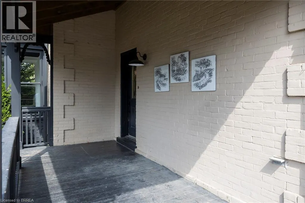 76.5 STOVER Street N