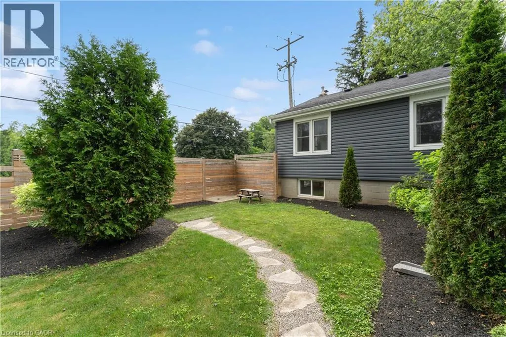 136 MOHAWK Road