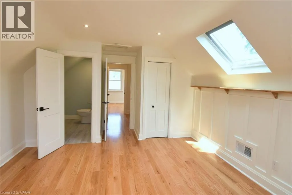 33 WILMAR Court