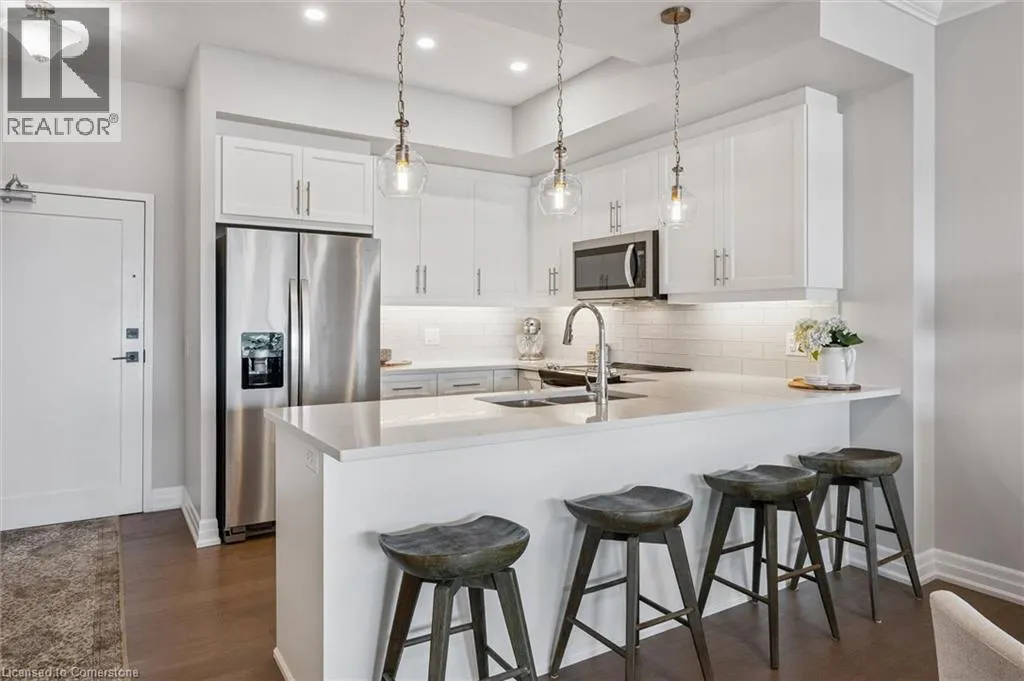 1880 GORDON Street Unit# 1010, #1010