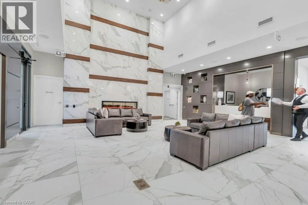 1050 MAIN Street E Unit# 1004, #1004