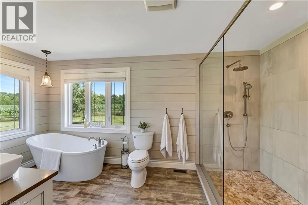 999 W GOVERNORS Road W