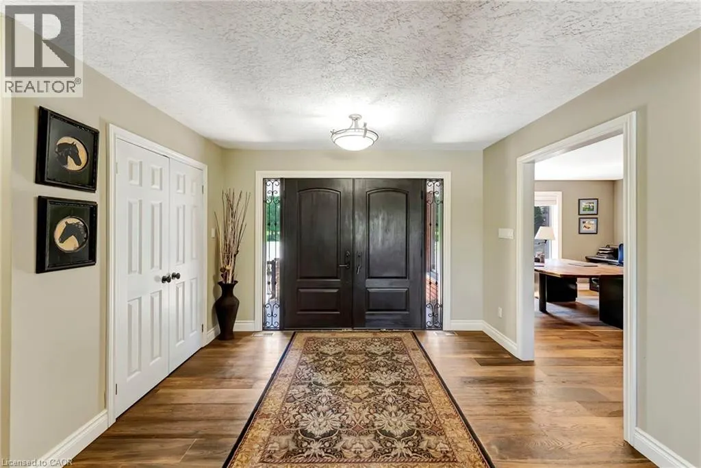 999 W GOVERNORS Road W
