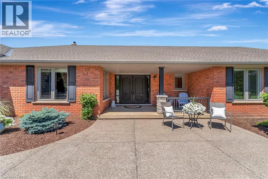 999 W GOVERNORS Road W