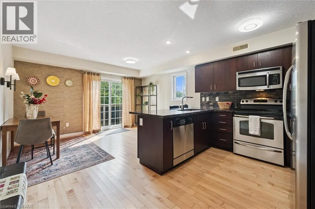 35 MOUNTFORD Drive Unit# 59, #59