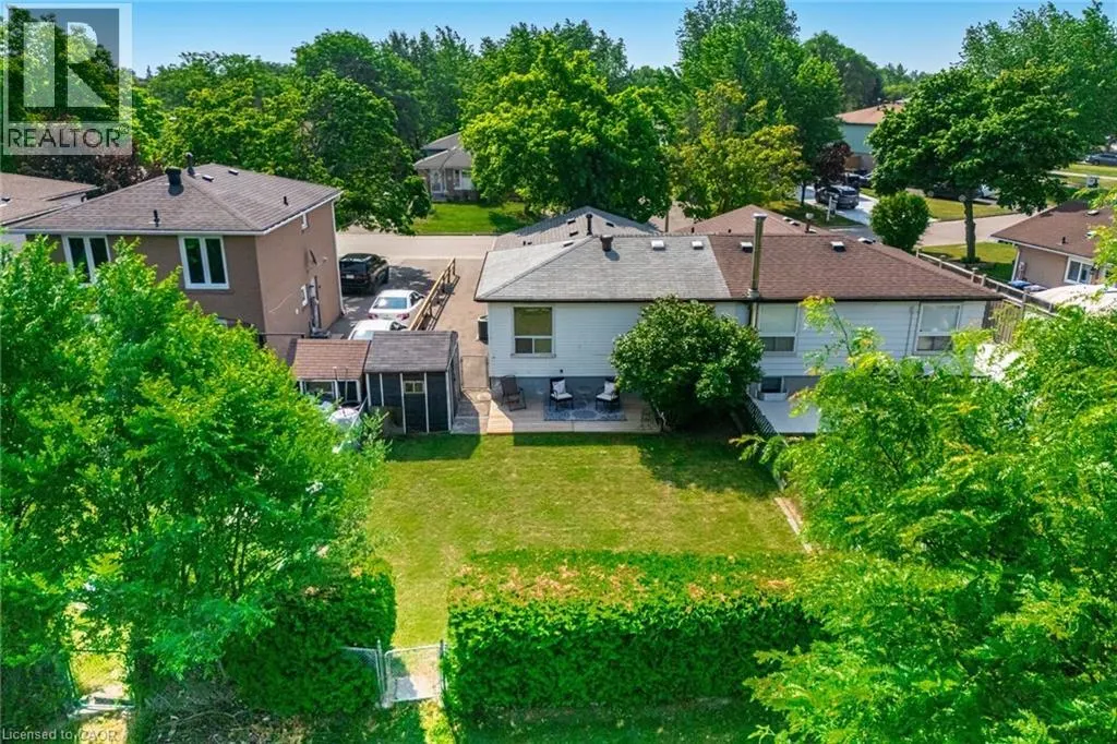 48 GLENMORE Crescent