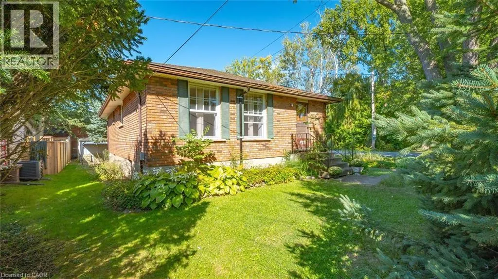 873 SOUTH PELHAM Road