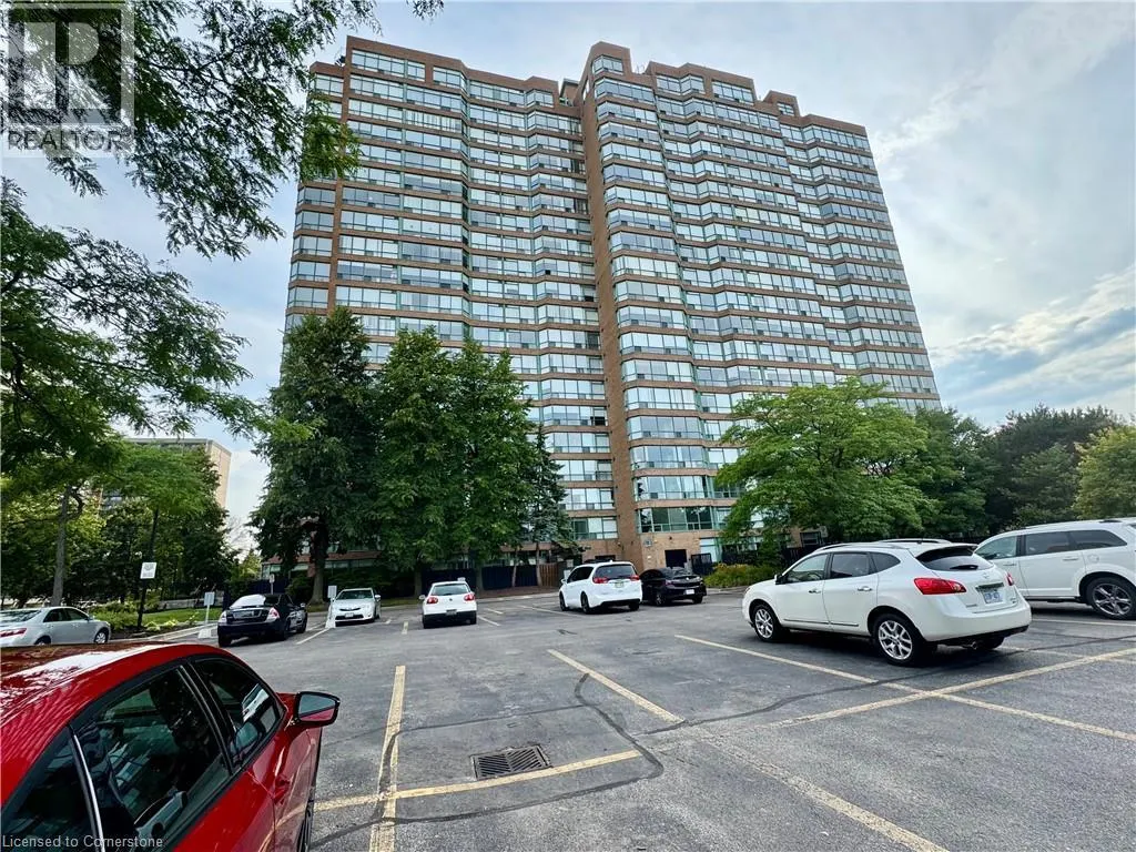 1276 MAPLE CROSSING Boulevard Unit# 203, #203