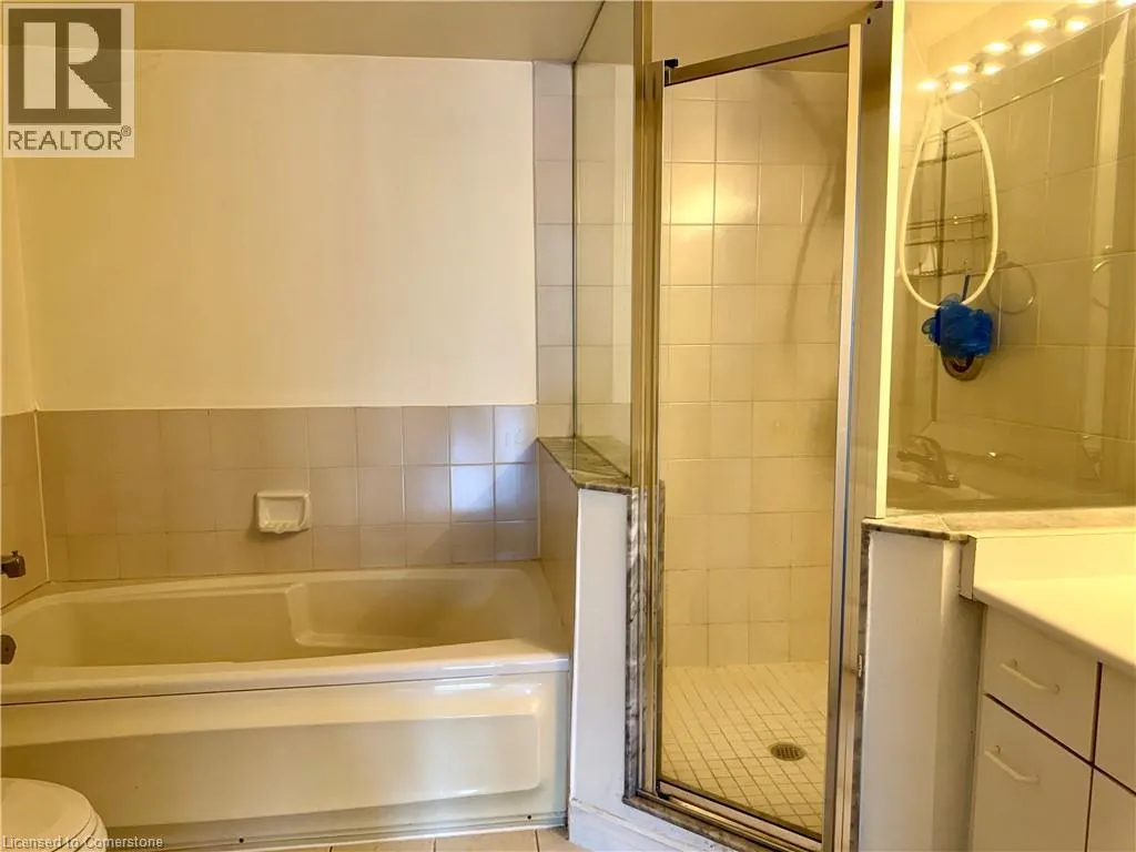 1276 MAPLE CROSSING Boulevard Unit# 203, #203